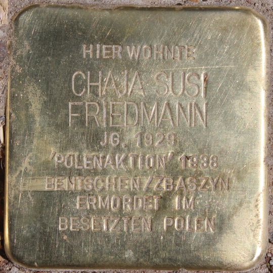 Stolperstein em memória de Chaja Susi Friedmann