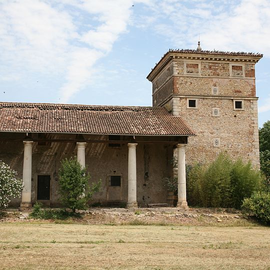 Barchesse di Villa Trissino