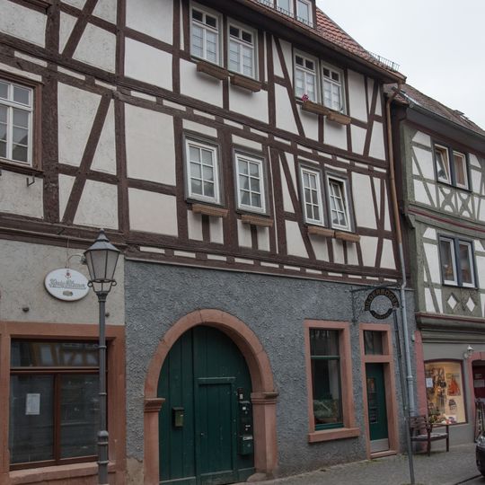 Altstadt 19