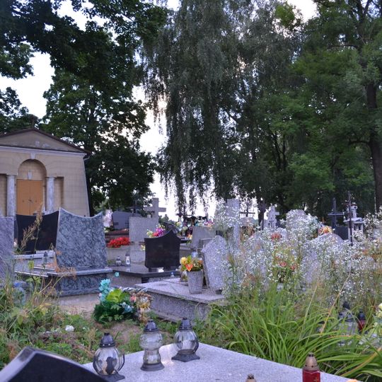 Cmentarz w Majdanie Królewskim