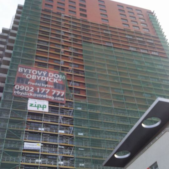 Manhattan House, Bratislava