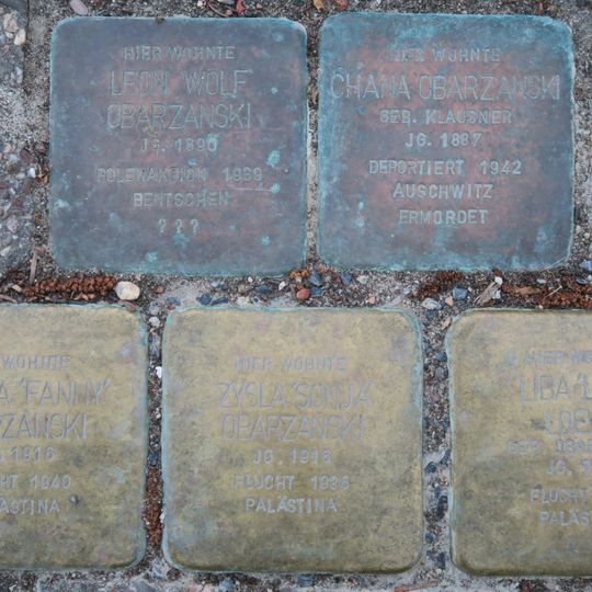 Stolperstein en memoria de Zysla ‚Sonja‘ Obarzanski