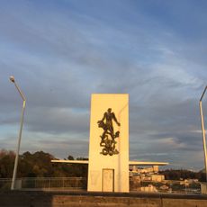 Escultura da Ponte da Arrábida - O Génio do Rio Douro