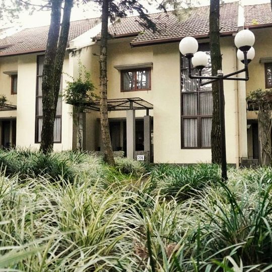 Puri Setiabudhi Residence Hotel