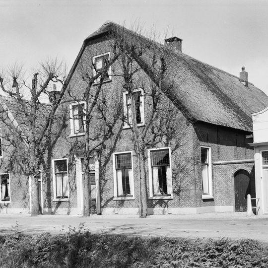 Graaf Florisweg 4, Nieuwerbrug