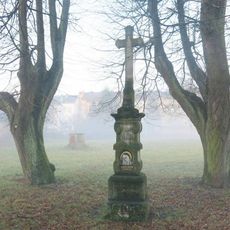 Kříž v ulici Na Obci v Jaroměři