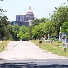 Oakwood Cemetery