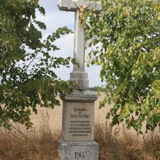 Kříž na rozcestí u Kožichovic