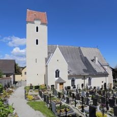 Pfarrkirche Neukirchen am Ostrong