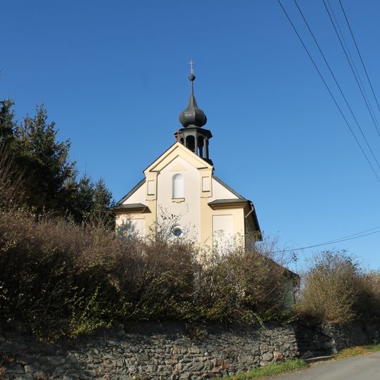 Kaple svatého Michala v Hrabišíně u hřiště