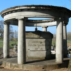 Grobowiec-mauzoleum rodziny Schedlin-Czarlińskich w Rogowie