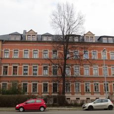 Doppelmietshaus in offener Bebauung mit Vorgarten Paul-Jäkel-Straße 18; 20