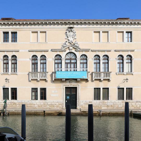 Palazzo Giustinian