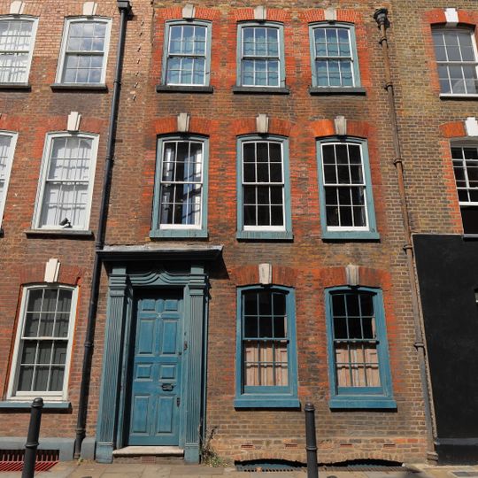 31, Fournier Street E1