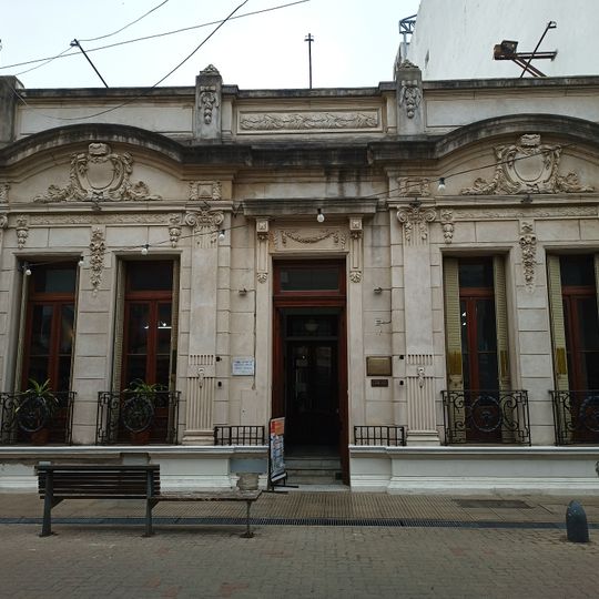 Biblioteca Popular Ped. Domingo Faustino Sarmiento