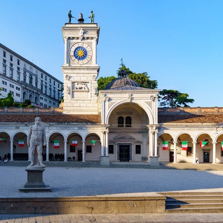 Piazza della Liberta