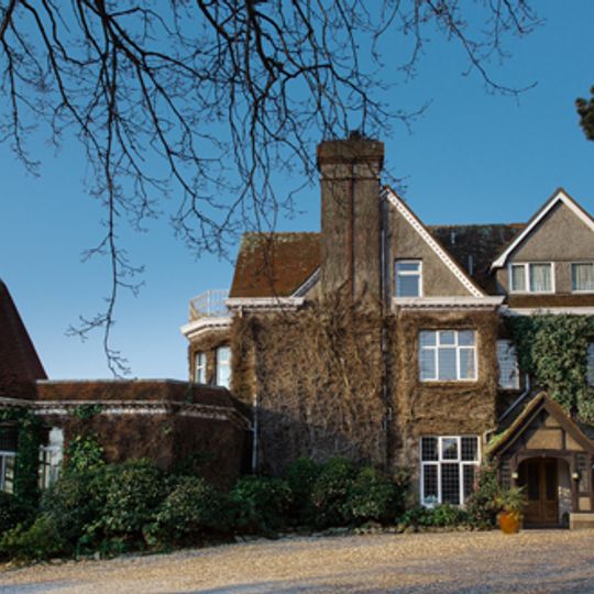 Merchants Manor Hotel