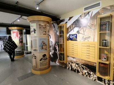 Interior 0
