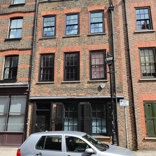 10, Wilkes Street E1