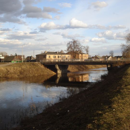 Мост через Лауцесу