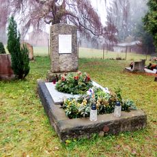 Náhrobek lyžaře Bohumila Hanče