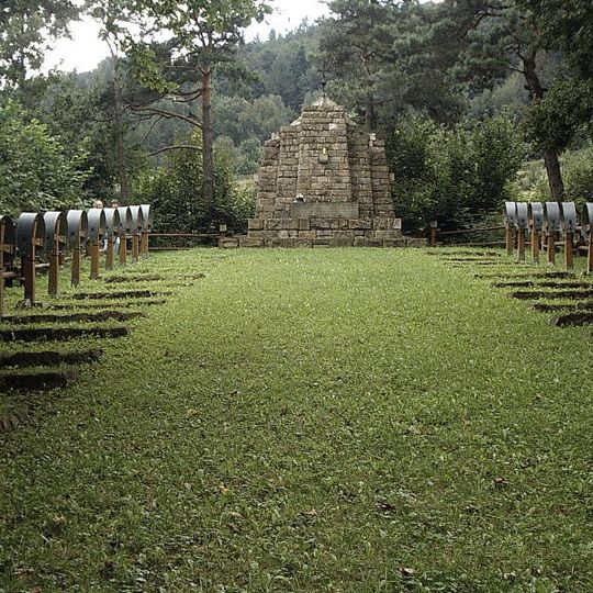 Cmentarz wojenny nr 9 - Łysa Góra w Łysej Górze