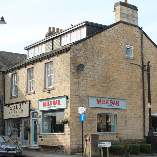 12 And 14, Manor Square