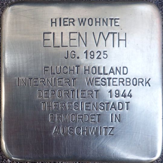 Stolperstein en memoria de Ellen Vyth