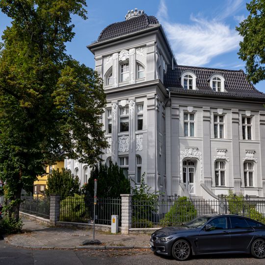 Wohnhaus Goethestraße 5, Hielscherstraße 26
