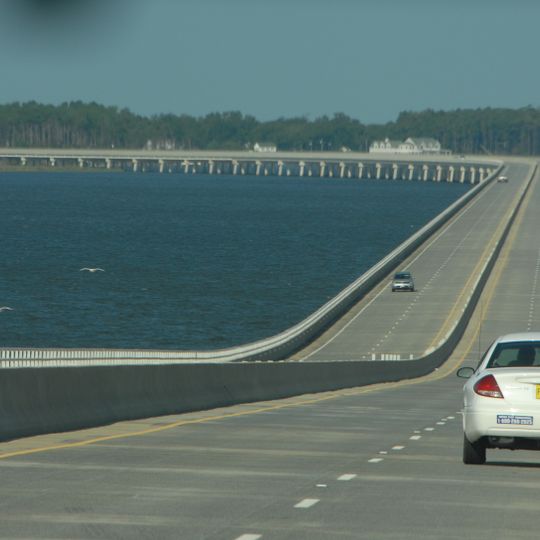 Virginia Dare Memorial Bridge