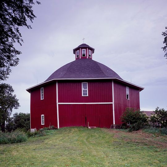 Secrest Octagon Barn