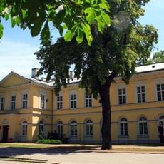 Budynki klasztorne pijarów, ob. biura, mieszkania