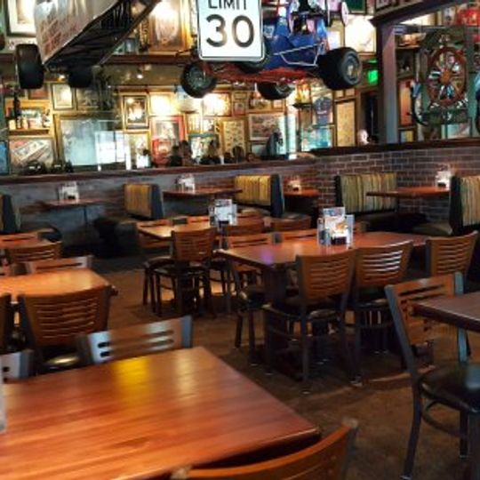 54th Street Restaurant & Drafthouse
