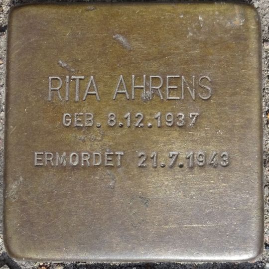 Stolperstein en memoria de Rita Ahrens
