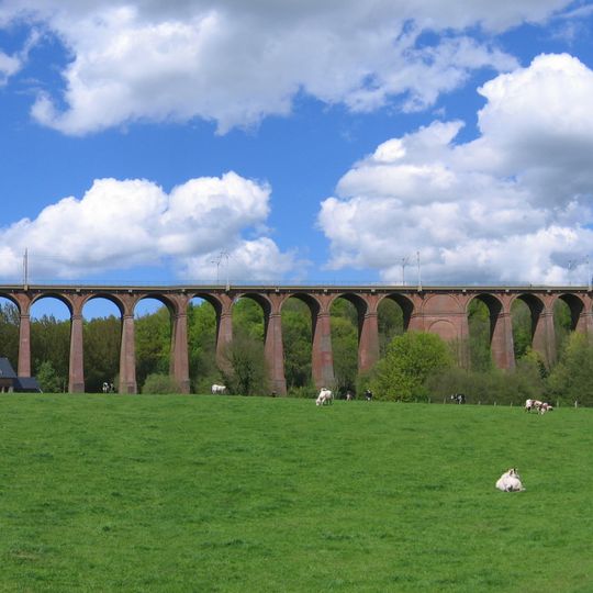 Viaduc ferroviaire de Mirville