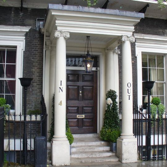 Naval and Military Club