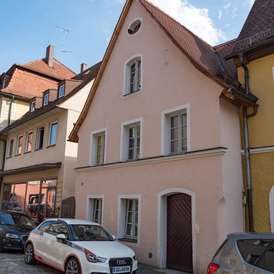 Residential building at Friedrichstrasse 15