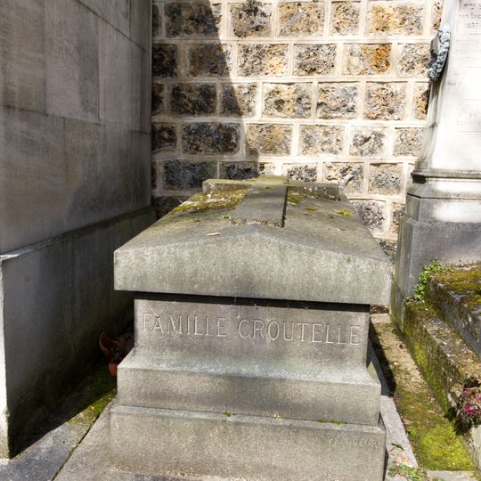 Grave of Croutelle