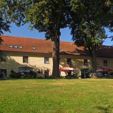 Ehem. Schüttkasten des Schlosses Rosenau