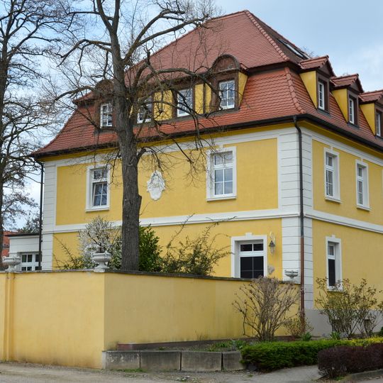 Franz-Lehmann-Straße 22
