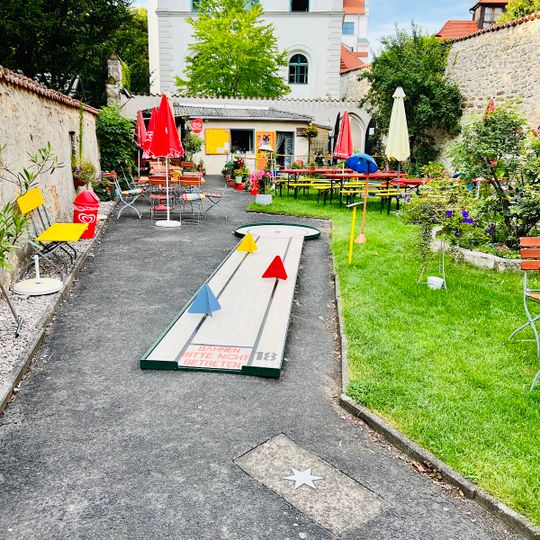 Minigolf an der Georgskirche