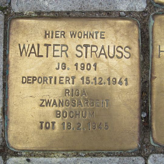 Stolperstein à la mémoire de Walter Strauss