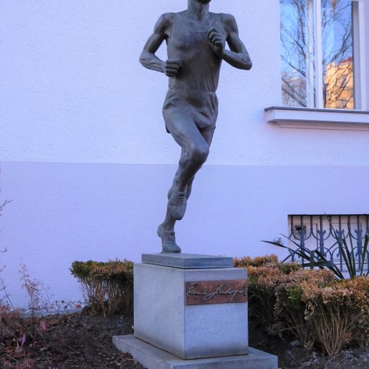 Statue of Emil Zátopek