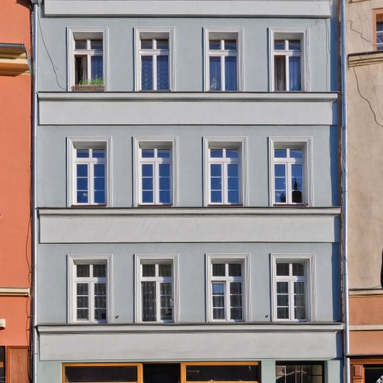 8 Bolesława Chrobrego Square in Kłodzko