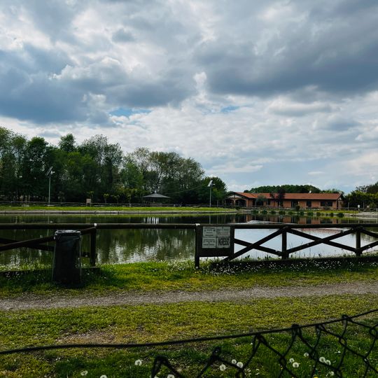 Park and lake of Lissone