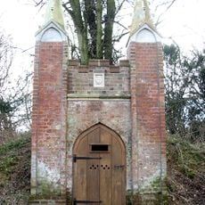 Icehouse To Ketteringham Hall At Tg 1691 0264