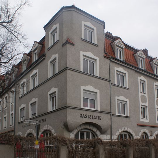 Genossenschaftlicher Wohnblock