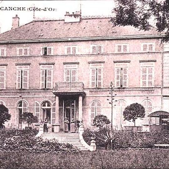 Château de Lacanche