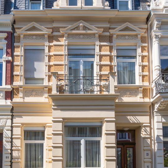 Johannes-Henry-Straße 13