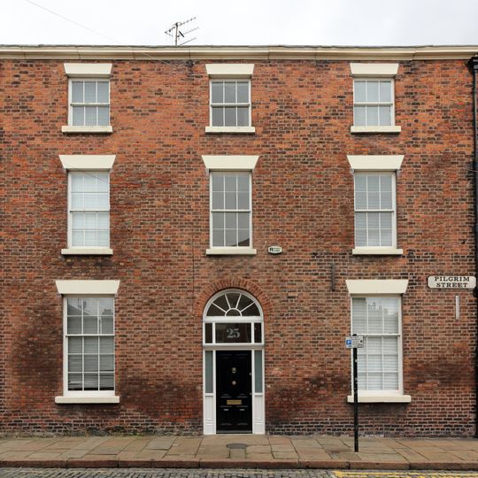 25, Pilgrim Street